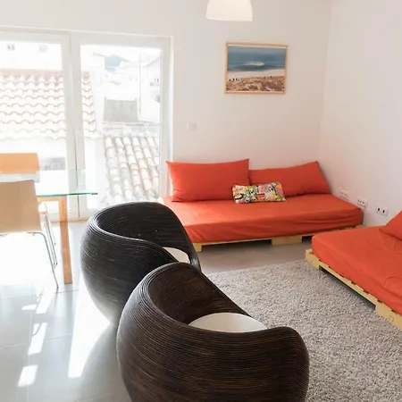 Bea's Tostas House * Peniche